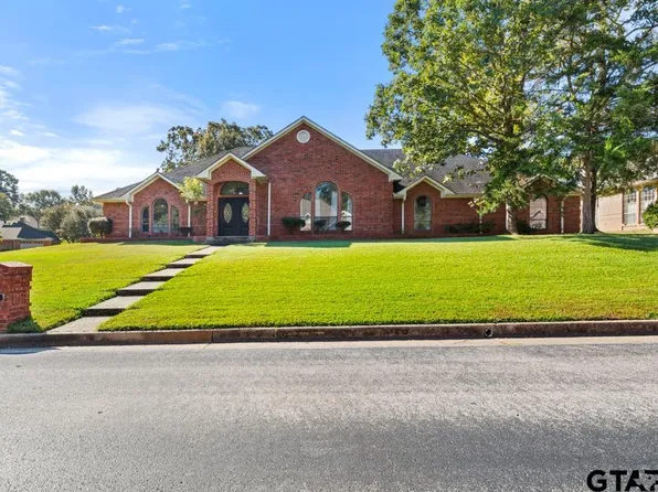 1603 Old Oak Dr, Tyler, TX 75703