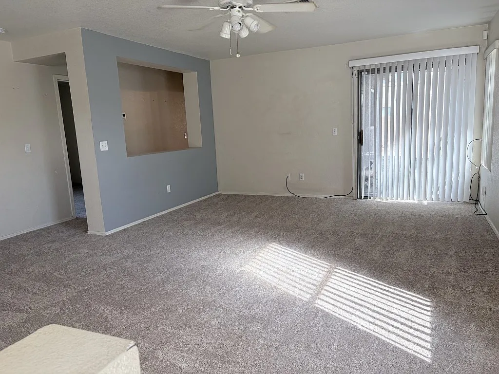 3 bed, 1316 sqft, $1,895 — Photo 2