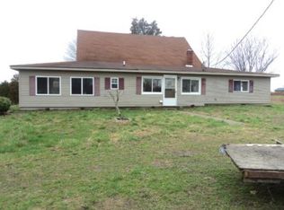 14483 Nixon Ln, Canaan, IN 47224