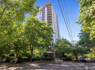 1120 Spring St APT 202, Seattle, WA 98104