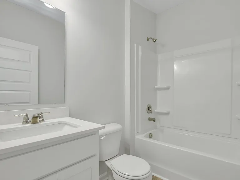 155 Holloway Hl — Photo 34