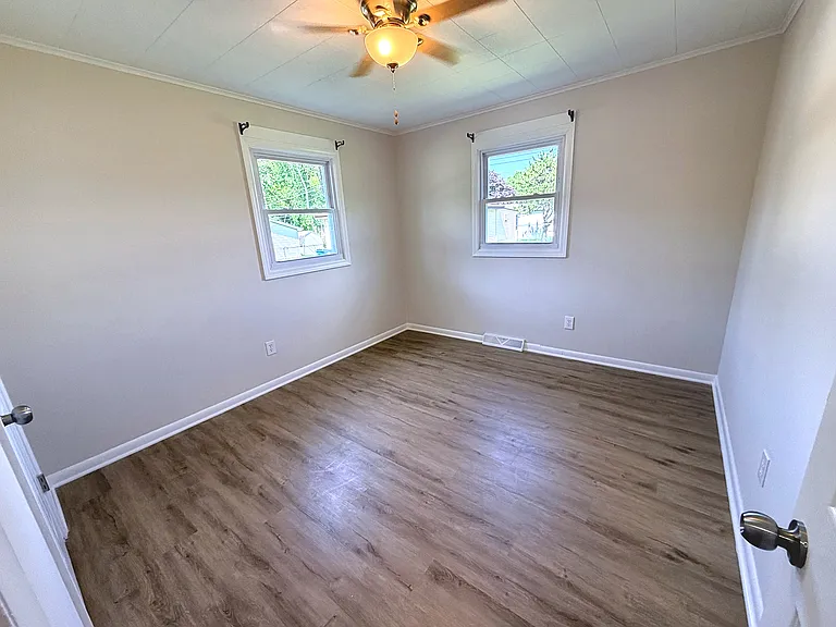 408 Church St — Photo 8
