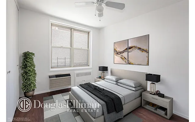 Sold by Douglas Elliman | media 15