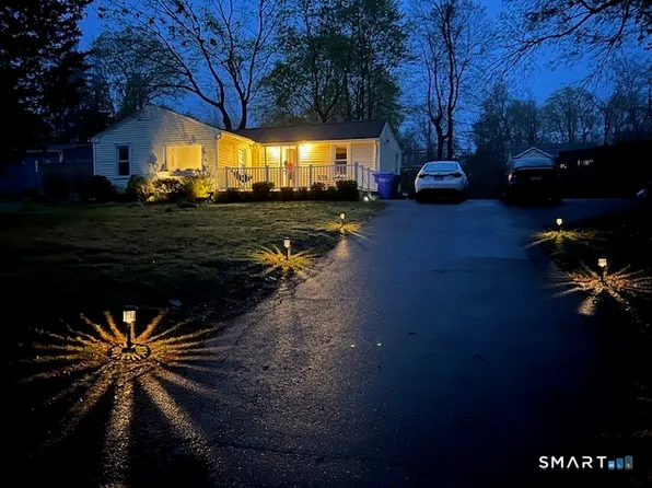 (undisclosed Address), Woodbridge, CT 06525