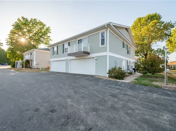 1357 Pembrooke Dr APT D, Salem, OH 44460