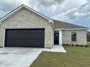 7383 Alley Oak Ln, Maurice, LA 70555