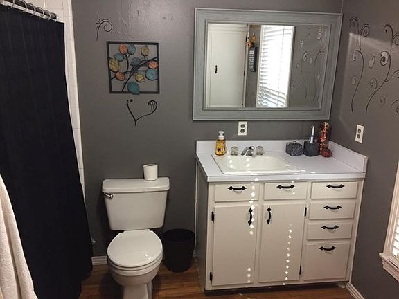 2nd image of 2734 N Muskingum Ave