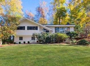 404 Cedar Dr W, Briarcliff Manor, NY 10510