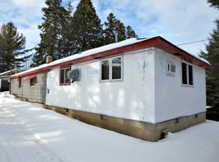 113 W Antoine St, Iron Mountain, MI 49801