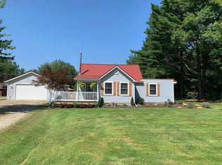 3590 Lakeshore Rd, Lexington, MI 48450