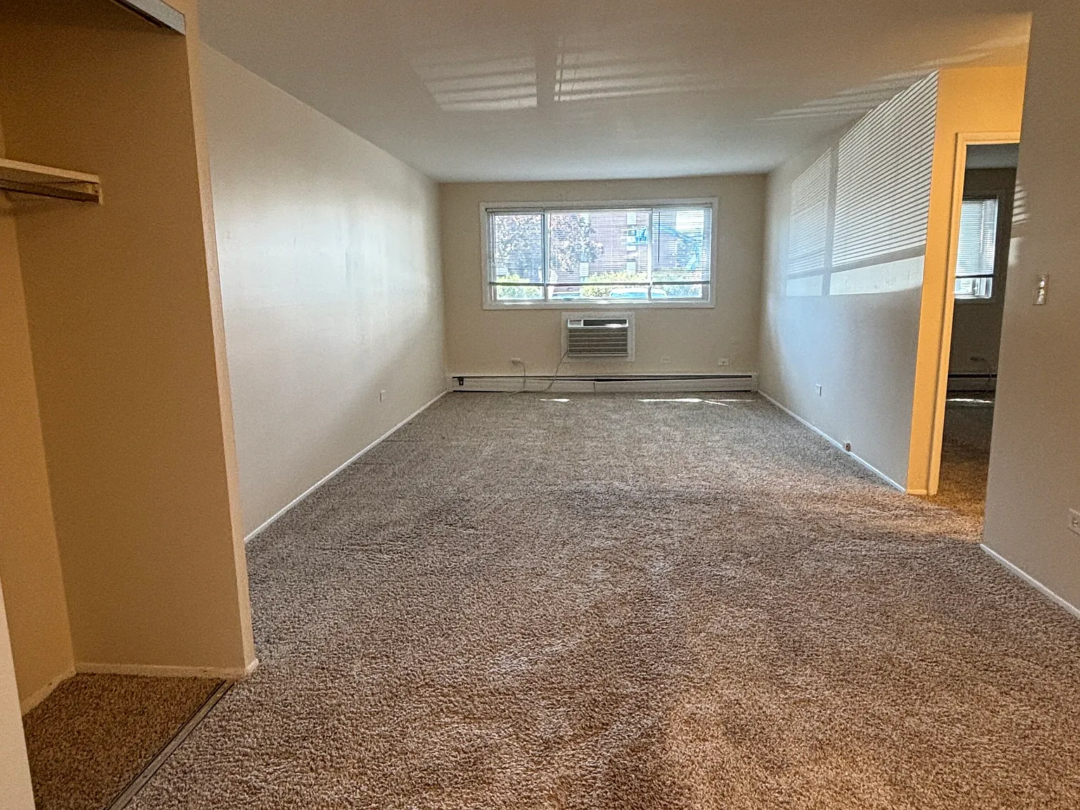 1 bed, 1.0 bath, $1,595 — Photo 3