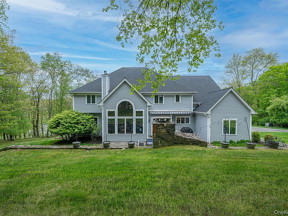 2nd image of 630 Chappaqua Road
