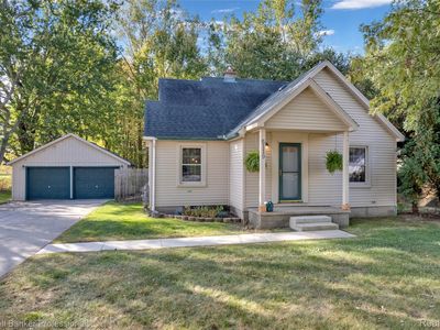 5119 Saint Clair Hwy, East China, MI, 48054