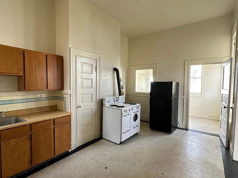 1430 Hayes St #B — Photo 10