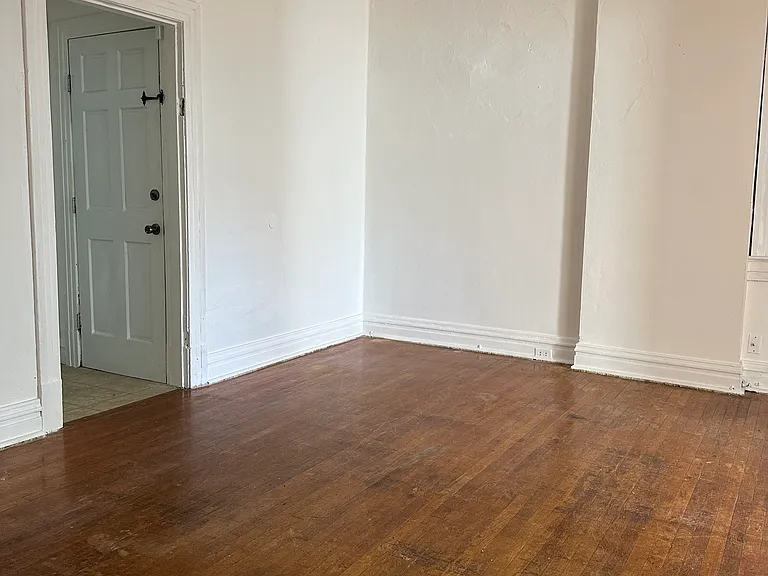 4745 Alaska Ave #2 — Photo 7