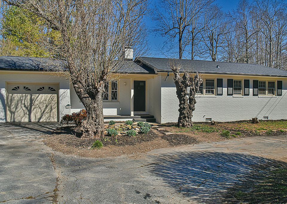 203 Thornbird Ave Hendersonville NC 28792 Zillow