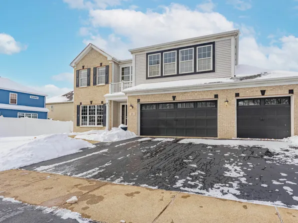 271 Stonegate Rd, Bolingbrook, IL 60440