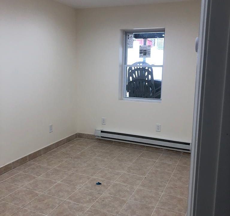 2nd image of 147-54 76th Ave