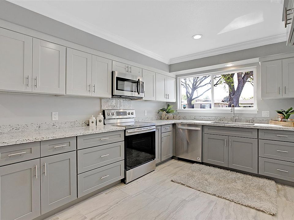 1st image of 1147 Park Oak Ct