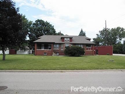 4th image of 2141 St Vincents Ave