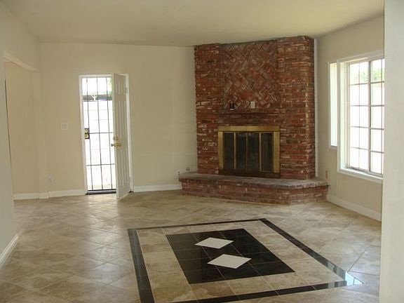 3rd image of 514 S Shipman Ave