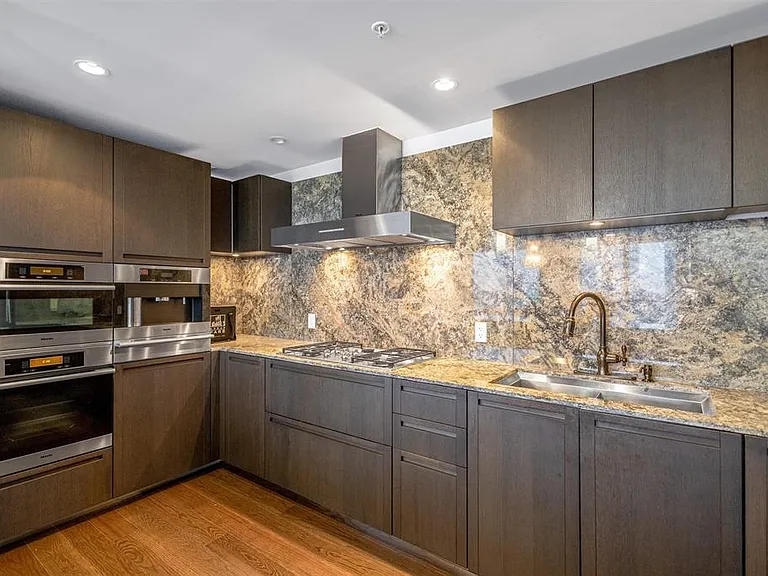 1011 Cordova St W #4103 — Photo 7