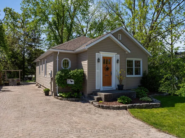 51 Henry St, Barrie, ON L4N 1C6