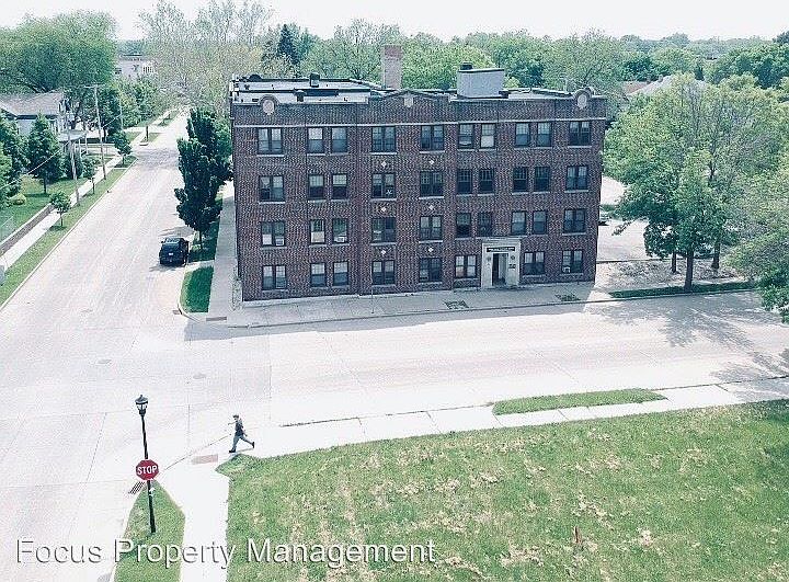 1st image of 130 Forest Ave APT 22