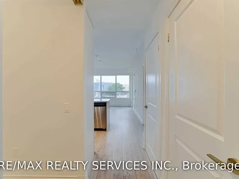 1050 Main St E #219 — Photo 7
