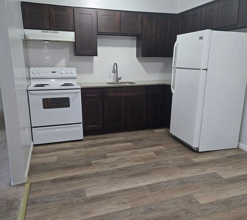 1st image of 925 N 12th St #945