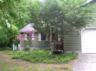 317 Oakland Dr, Michiana Shores, IN