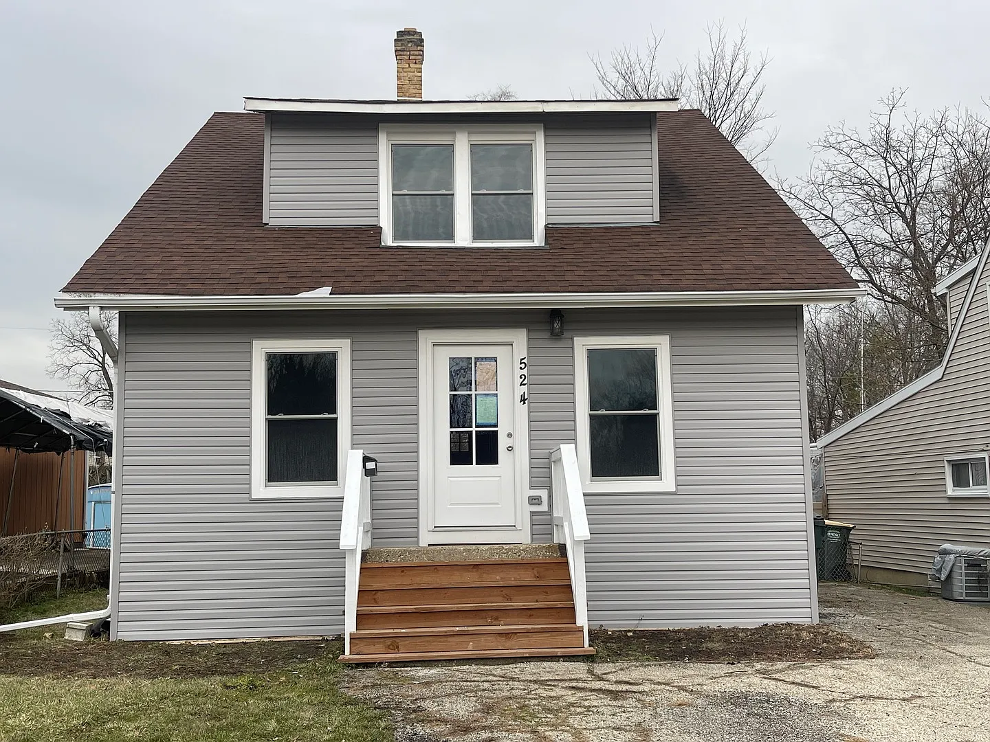 524 Arbor Dr photo 1
