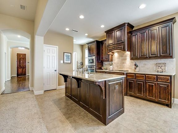 4th image of 1451 Kirkwood Ln