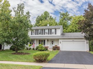 316 Oakmont Dr, Bartlett, IL