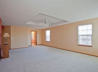 16418 W Ash Ln, Lockport, IL 60441