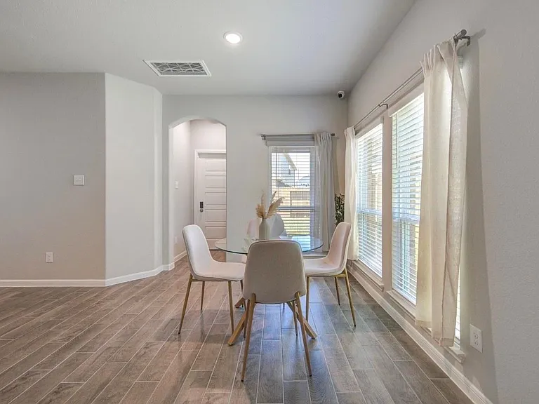 22827 Ephesus Ave — Photo 12