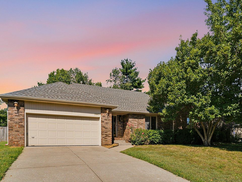 1st image of 3447 S Valley View Avenue