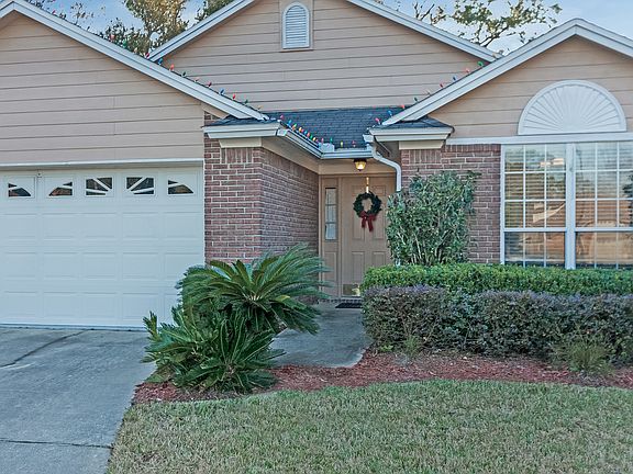 2nd image of 12048 Stacy Scott Ct