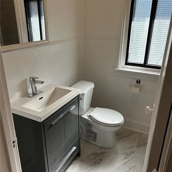 50 Armstrong St — Photo 11