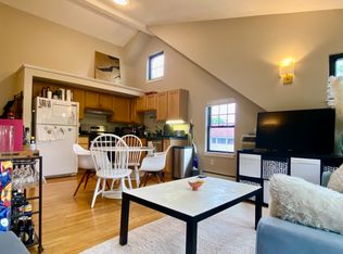 245 River St #3, Cambridge, MA 02139