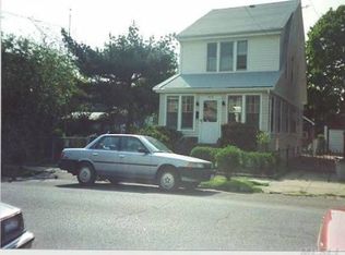 8624 55th Rd, Elmhurst, NY 11373