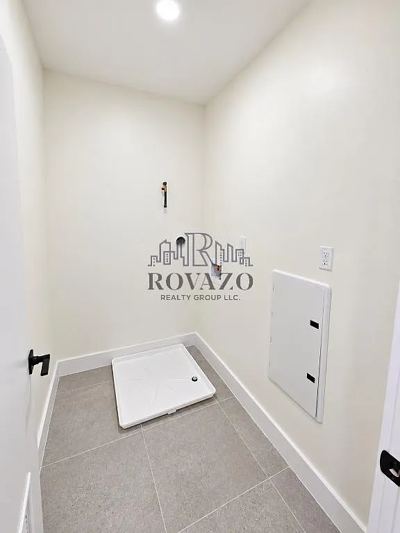 147 Roseville Ave #5 — photo 11 of 22