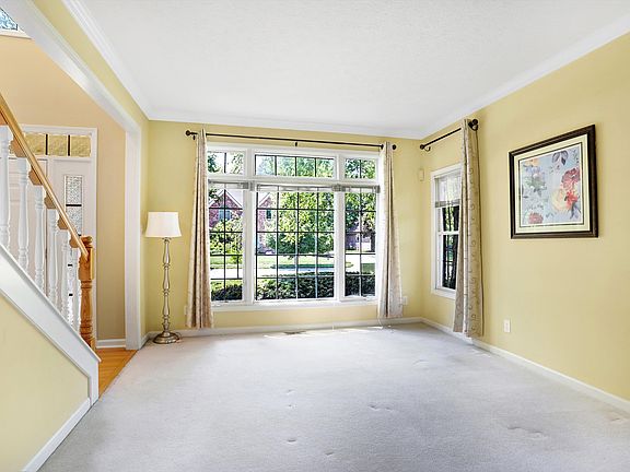 4th image of 10243 Parkway Dr