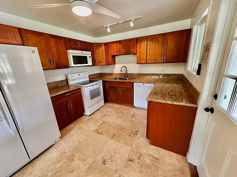 35 Wilikoki Pl — Photo 16