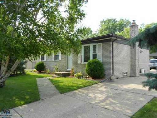 1st image of 19547 Voiland St