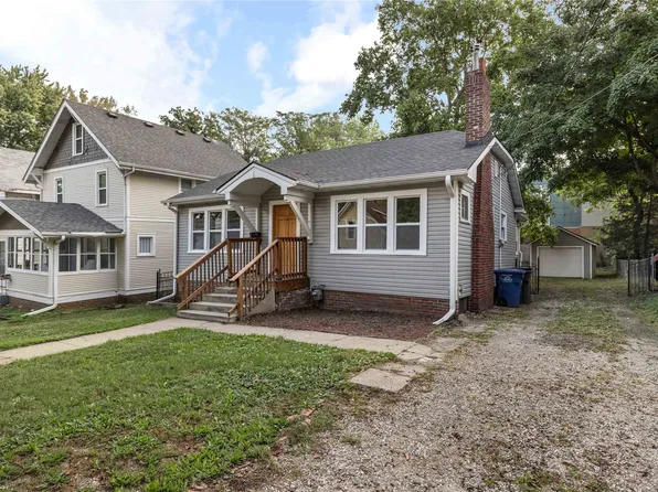1423 33rd St, Des Moines, IA 50311