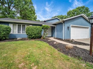 6630 Benedict Dr, Middleburg Heights, OH 44130