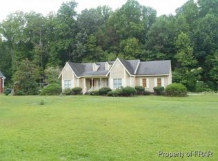 3027 Countryside Dr, Eastover, NC 28312