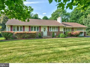 155 Upper Ferry Rd, Trenton, NJ 08628