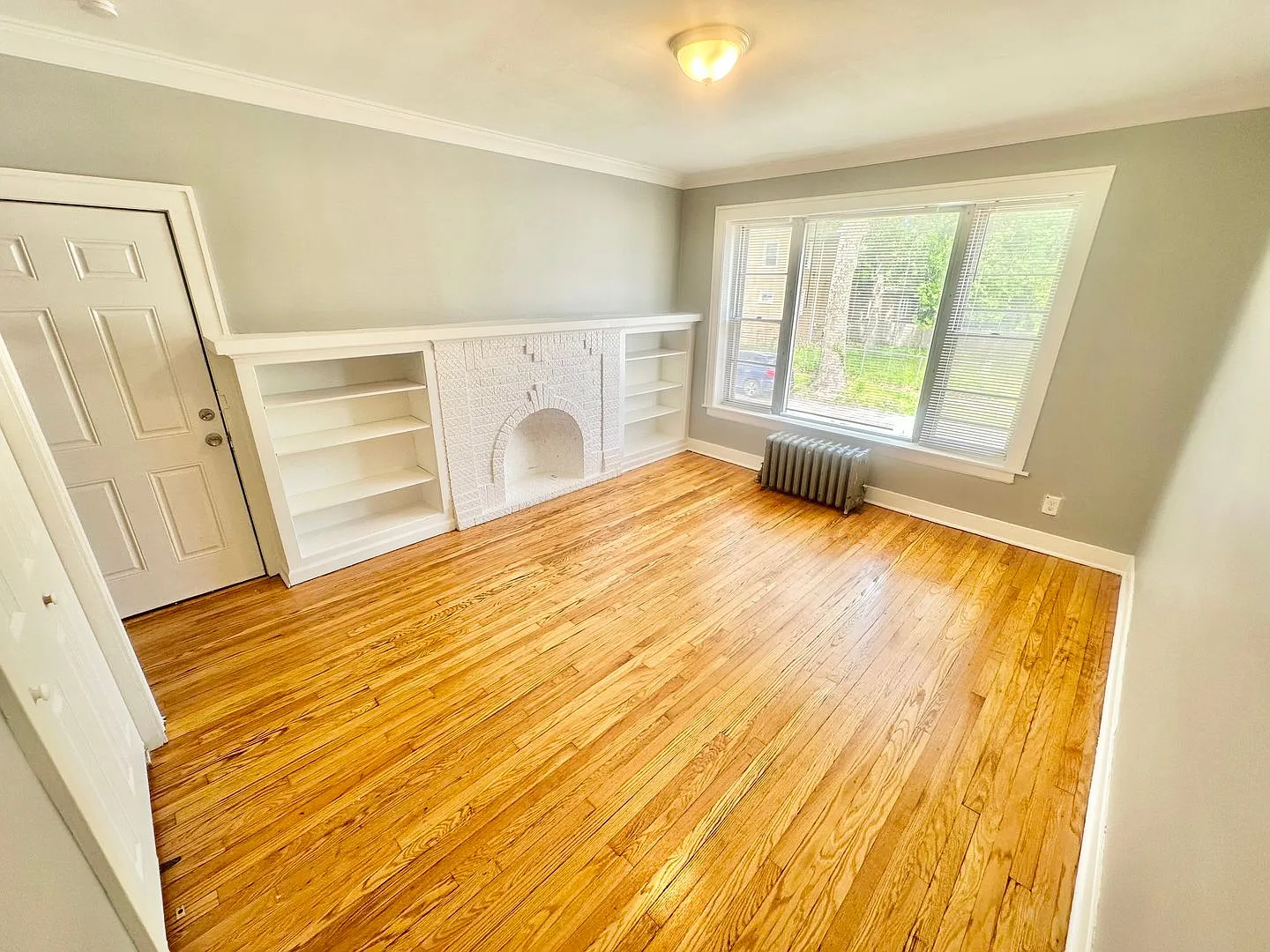 2 Bedroom apartment — Photo 1